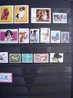 Honden en katten 31 postzegels 1x FDC, Ophalen of Verzenden, Dier of Natuur