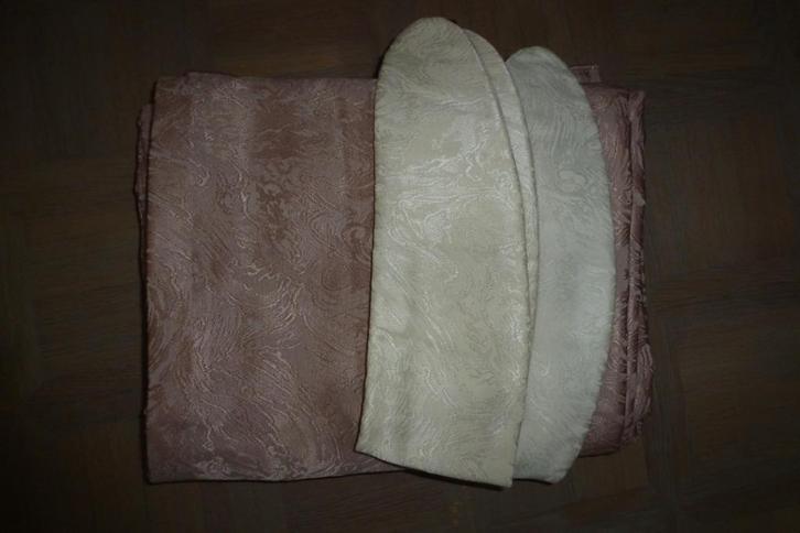 1 taupe/rose overgordijn met creme ophaalbanden en haken(2), Huis en Inrichting, Stoffering | Gordijnen en Lamellen, Zo goed als nieuw