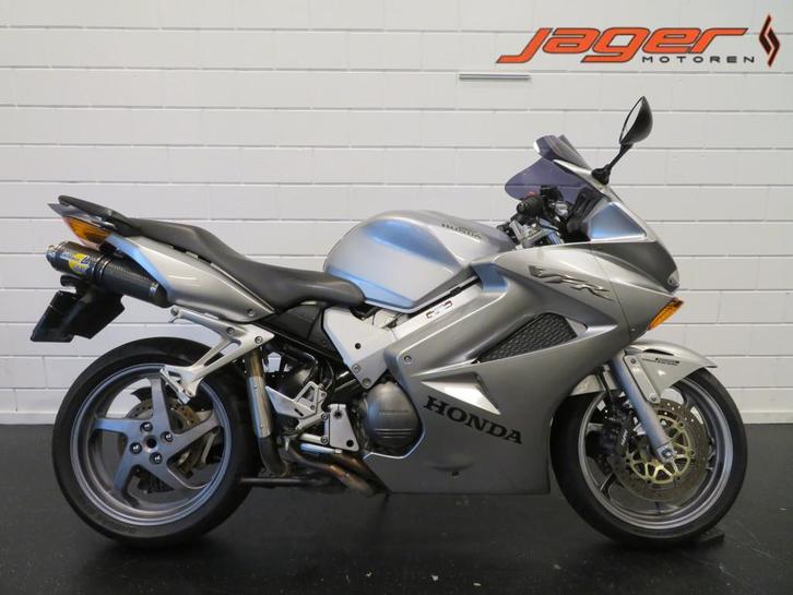 Honda VFR 800 STRAKKE TOURER! LEO-VINCE (bj 2004), Motoren, Motoren | Honda, Bedrijf, Sport