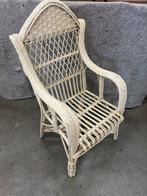 Vintage rotan stoel – wit gevlochten, klassiek design, Huis en Inrichting, Stoelen, D, Bruin, Ophalen of Verzenden, Zo goed als nieuw