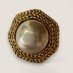 Chanel heptagoon oorbellen vintage, Ophalen of Verzenden, Gebruikt, Goud, Overige materialen