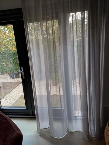 Mooie Inbetween Gordijnen beschikbaar voor biedingen