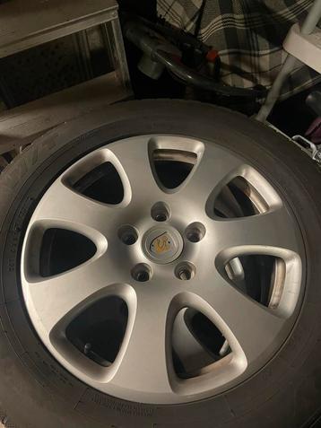 Porsche Cayenne Winterwielen 18 inch beschikbaar voor biedingen