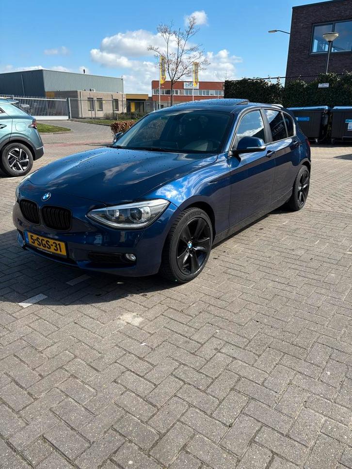 BMW 1-Serie 2.0 118D 5DR 2013 Blauw bomvol opties, Auto's, BMW, Particulier, 1-Serie, ABS, Adaptive Cruise Control, Airbags, Airconditioning