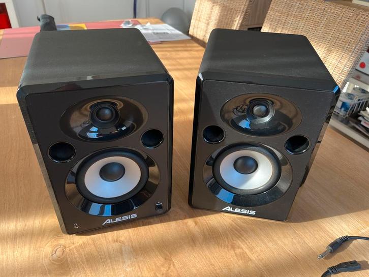 Alesis Elevate 5 Studio Monitoren - Set, Audio, Tv en Foto, Luidsprekers, Zo goed als nieuw, Front, Rear of Stereo speakers, 120 watt of meer
