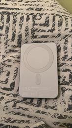LNQ magsafe powerbank, Telecommunicatie, Powerbanks, Ophalen of Verzenden, Zo goed als nieuw