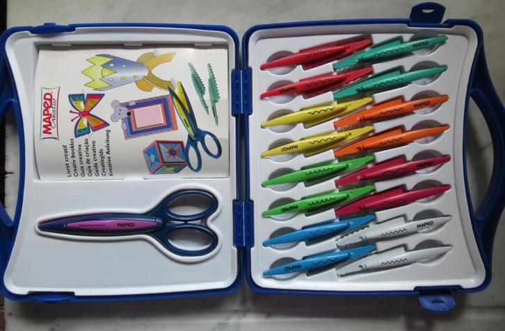 Koffertje met kartelscharen, Kinderen en Baby's, Speelgoed | Educatief en Creatief, Zo goed als nieuw, Knutselen, Ophalen of Verzenden