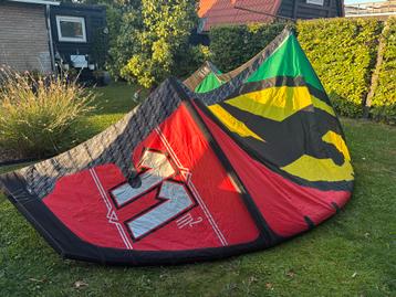 Kitesurf Set: 11m² Kite & Twintip Board beschikbaar voor biedingen