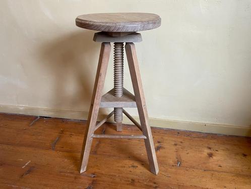 Kruk Draaikruk Bijzettafeltje Barkruk Frans, Antiek en Kunst, Antiek | Meubels | Stoelen en Banken, Ophalen of Verzenden
