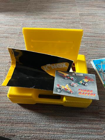 K'nex Setje in Gele Koffer beschikbaar voor biedingen