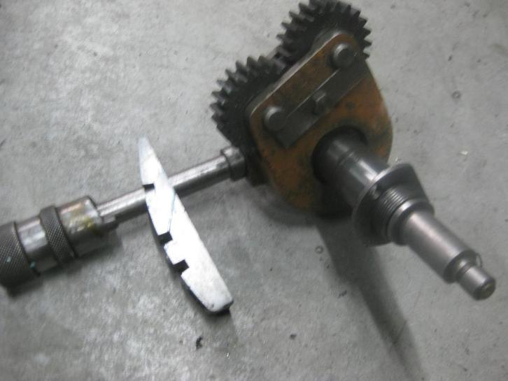 Onderdelen voor AI Hembrug draaibank, type DR1, Doe-het-zelf en Verbouw, Draaibanken, Gebruikt, Metaaldraaibank, 500 tot 1000 mm