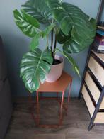 Metalen Plantentafel - Bijzettafel - Tafel, Huis en Inrichting, Tafels | Bijzettafels, Ophalen, Gebruikt, Minder dan 55 cm, 45 tot 60 cm