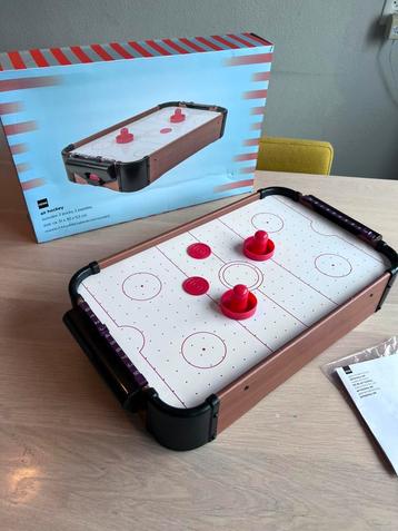 Hema Air hockey set, in doos beschikbaar voor biedingen
