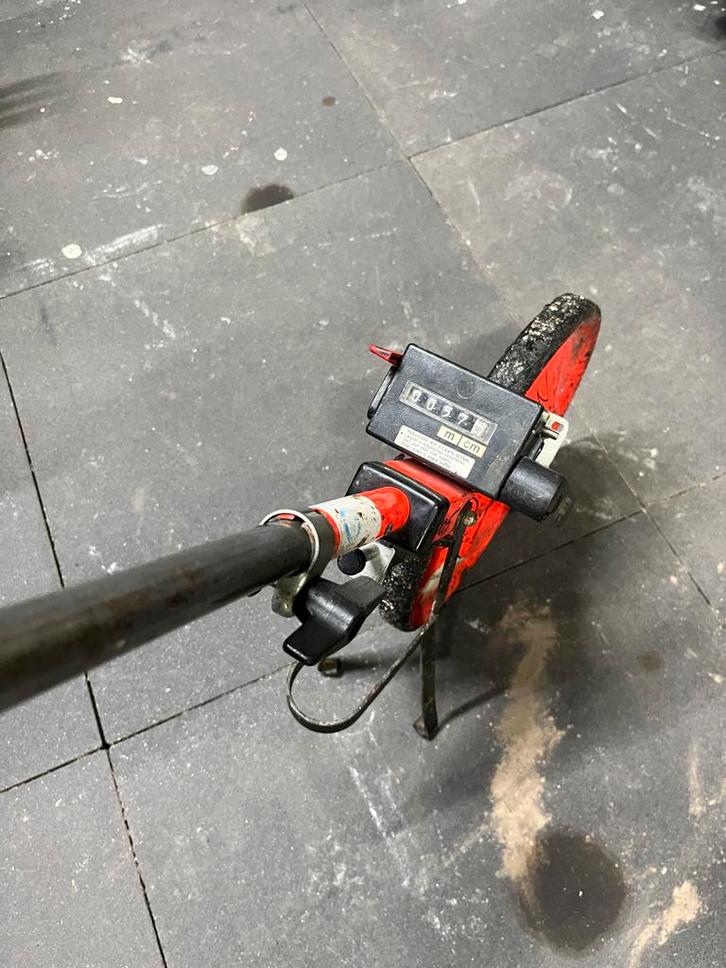 Meetwiel - Nestle Made in Germany, Doe-het-zelf en Verbouw, Meetapparatuur, Gebruikt, Afstand, Ophalen of Verzenden