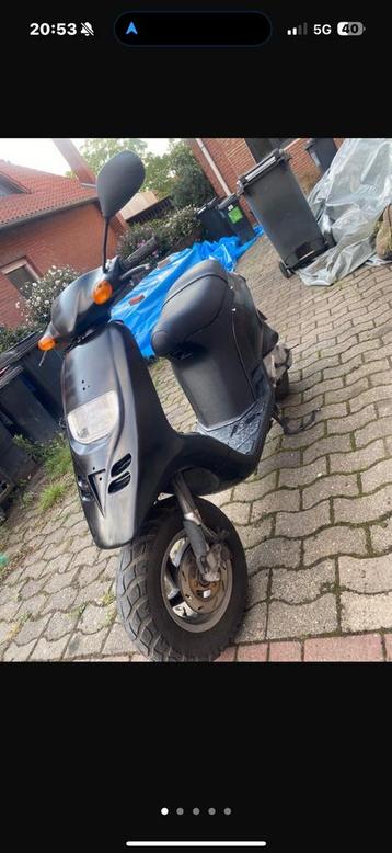 GESTOLEN!!! Piaggio Typhoon 50cc beschikbaar voor biedingen