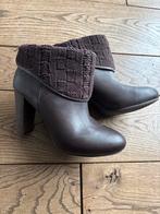 UGG Enkel Laarsjes Hak - Maat 40, Kleding | Dames, Schoenen, Ophalen of Verzenden, Zo goed als nieuw, Bruin, Lage of Enkellaarzen