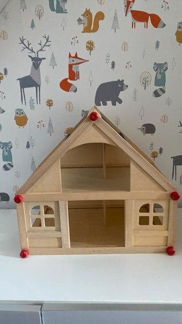 Poppenhuis draagbaar , hout beschikbaar voor biedingen
