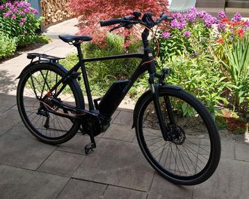 Elektrische fiets mat zwart met Bosch motor beschikbaar voor biedingen