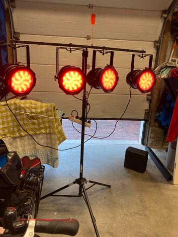 4 Showtec Led Par 56 op standaard beschikbaar voor biedingen
