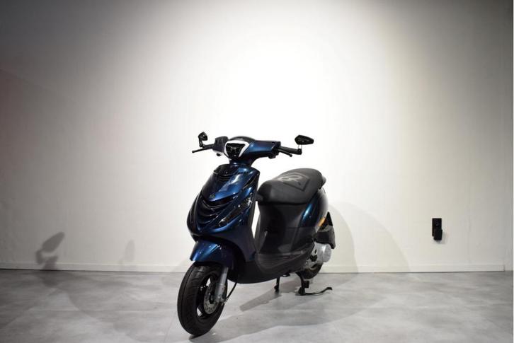 Piaggio Zip SP-line Cameleon | Nieuw, Fietsen en Brommers, Scooters | Piaggio, Nieuw, Zip, Ophalen of Verzenden