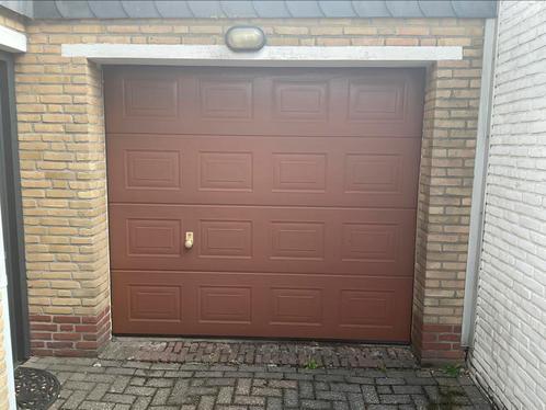 Dubbelwandige stalen Hormann sectionaalpoort, Doe-het-zelf en Verbouw, Deuren en Horren, Gebruikt, Garagedeur, 200 tot 215 cm