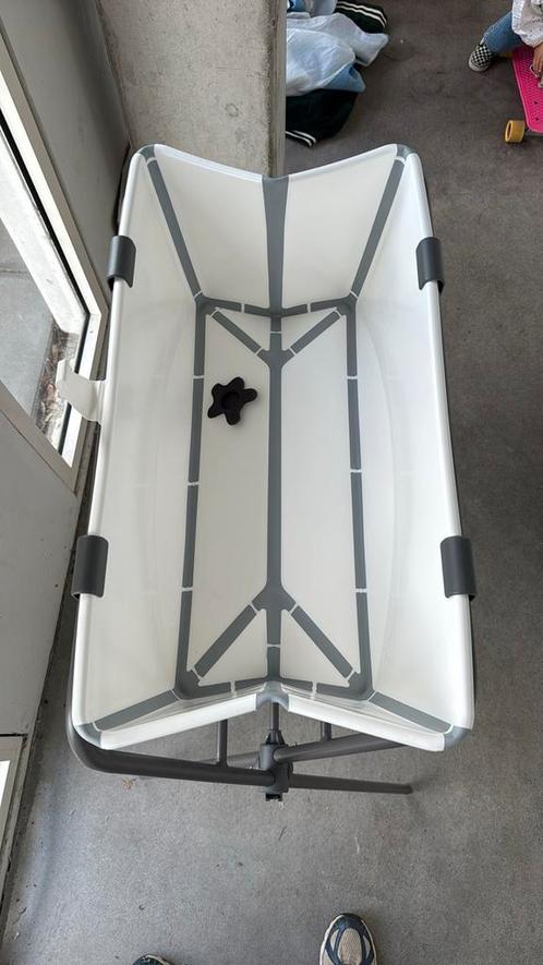 Stokke Flexi Bath met inklapbare standaard – NIEUW, Kinderen en Baby's, Badjes en Verzorging, Zo goed als nieuw, Badje, Overige merken