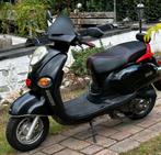 Net opgeknapte Benzhou scooter met geel kenteken, Ophalen, Gebruikt, Benzine