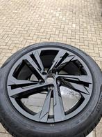 ALS NIEUW  VW TIGIUAN VALENCIA  255x45xR19, Auto-onderdelen, Banden en Velgen, 19 inch, 255 mm, Banden en Velgen, Nieuw