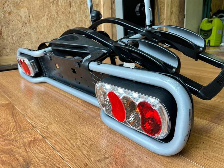 Thule euroclick ride fietsendrager, Auto diversen, Fietsendragers, Gebruikt, Trekhaakdrager, 2 fietsen, Brede banden, Ophalen