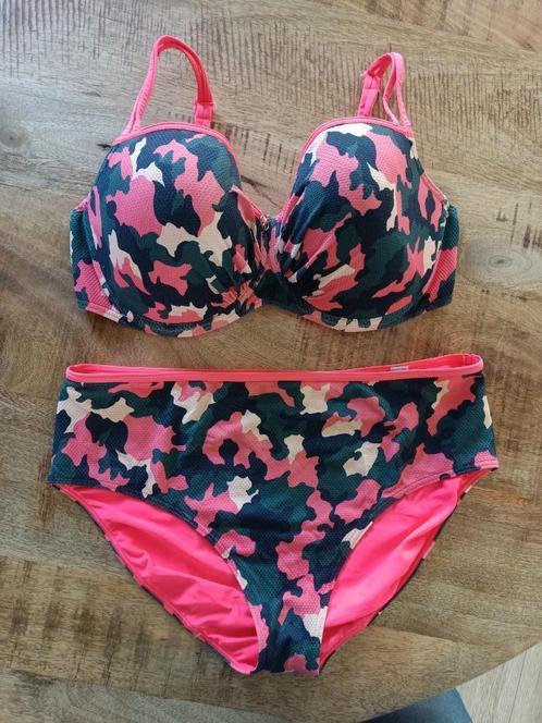 Prima donna bikini 75 F broekje 40 ZGAN roze groen 75F, Kleding | Dames, Badmode en Zwemkleding, Zo goed als nieuw, Bikini, Roze