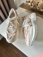 Tommy Hilfiger sneakers maat 40 beige tinten  zgan, Ophalen of Verzenden, Zo goed als nieuw, Beige, Sneakers of Gympen