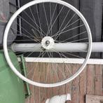 fietswiel - voorwiel 28 inch met naafdynamo en rem, Ophalen of Verzenden, Gebruikt, Algemeen, Wiel