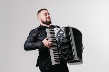 Als u kunt ademen... kunt u accordeon spelen. beschikbaar voor biedingen
