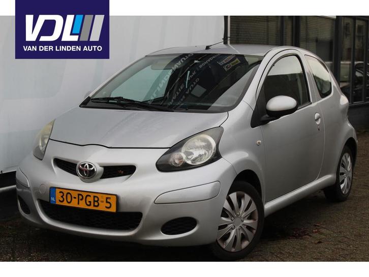 Toyota Aygo 1.0-12V Comfort Navigator Automaat I Elek ramen, Auto's, Toyota, Bedrijf, Te koop, Aygo, ABS, Airbags, Alarm, Bluetooth