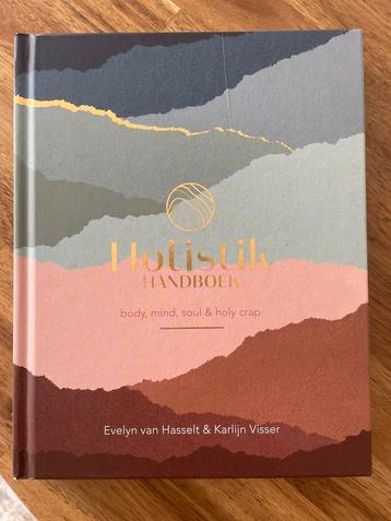 Evelyn van Hasselt - Holistik Handboek beschikbaar voor biedingen