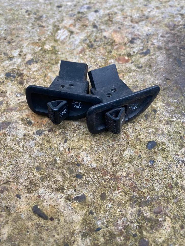 Gilera runner lamp schakelaar 50cc 125cc 180cc, Motoren, Tuning en Styling, Ophalen of Verzenden