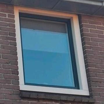 Prachtige houtloek Kunstof kozijnen te koop beschikbaar voor biedingen