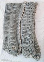 Plaid India RETURN TO SENDER 130x160 grijs nieuw, Huis en Inrichting, Ophalen of Verzenden, Nieuw