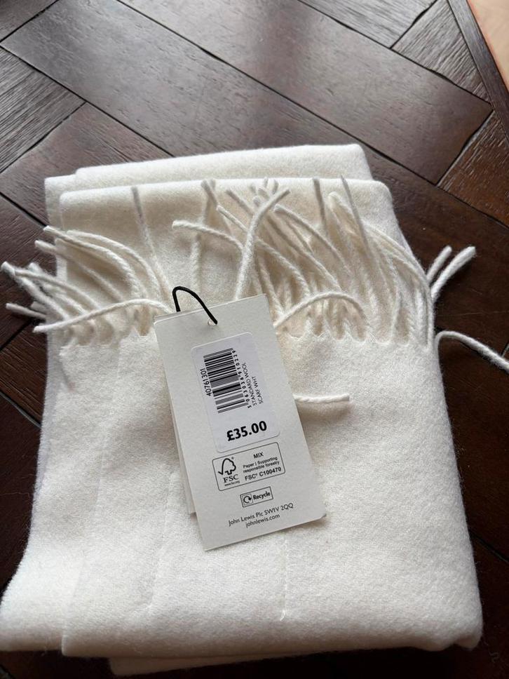 John Lewis Wollen Sjaal - Crème, Kleding | Dames, Mutsen, Sjaals en Handschoenen, Nieuw, Ophalen of Verzenden