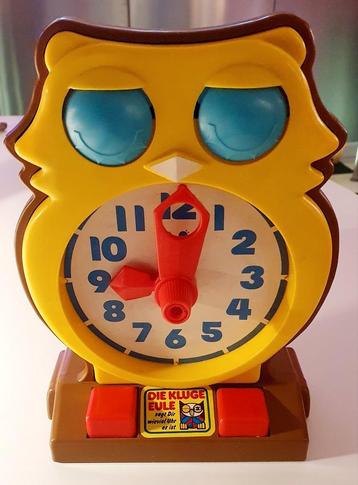 Leer klok die kluge eule tomy 1975 beschikbaar voor biedingen