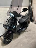 Vespa sprint brom - Midnight purple, Maximaal 45 km/u, Ophalen of Verzenden, Zo goed als nieuw, 50 cc