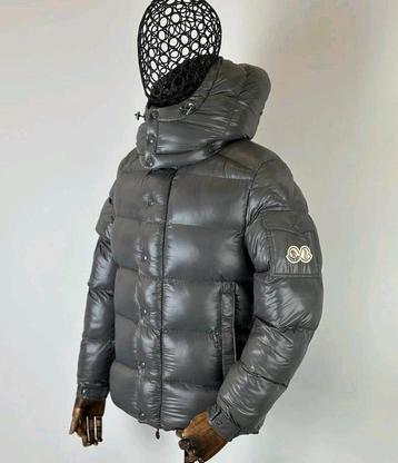 Moncler Maya winterjas GRIJS beschikbaar voor biedingen