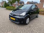 Toyota Aygo 1.0 VVT-i Now, Voorwielaandrijving, Euro 5, Stof, Gebruikt