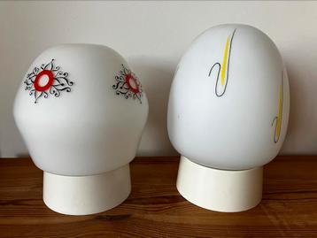 2 plafond lampen uit de jaren ‘60 beschikbaar voor biedingen