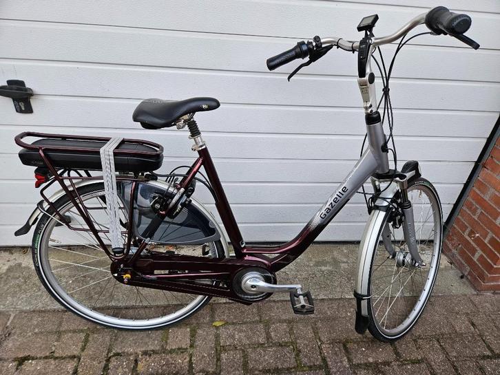 Gazelle Electrische Dames fiets ( accu defect ), Fietsen en Brommers, Fietsen | Dames | Damesfietsen, Zo goed als nieuw, Gazelle