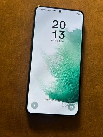 Samsung Galaxy S22 - Zo goed als nieuw! beschikbaar voor biedingen