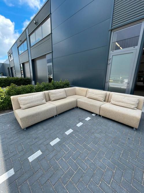 Modulaire hoekbank in zandkleur, Huis en Inrichting, Banken | Complete zithoeken, Gebruikt, Stof, Ophalen