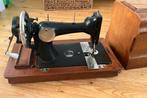 Vintage hand naaimachine Naumann, Ophalen