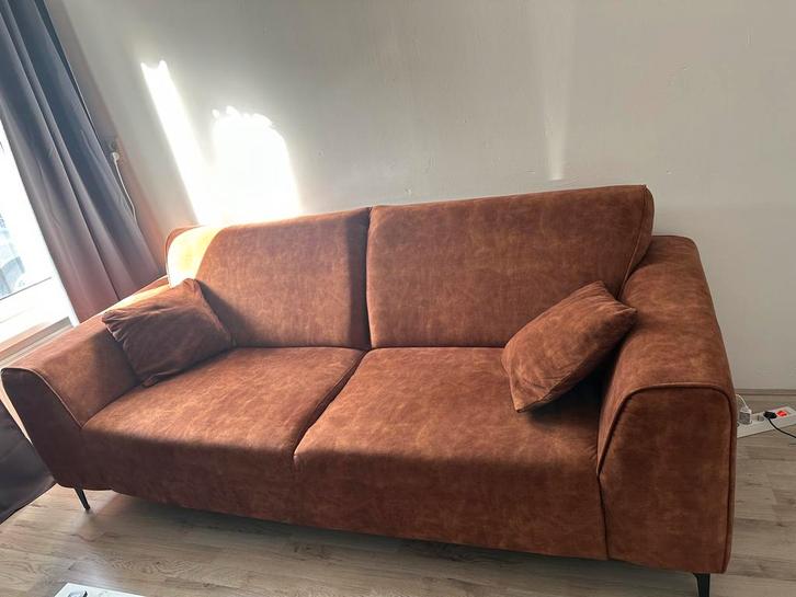 Inboedel verkoop: Bank, wasmachine, laminaat & meer!, Huis en Inrichting, Banken | Bankstellen, Gebruikt, Rechte bank, Driepersoons