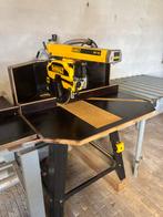 DEWALT DW 726 Radiaalzaag 380V met Aanvoertafel, Ophalen